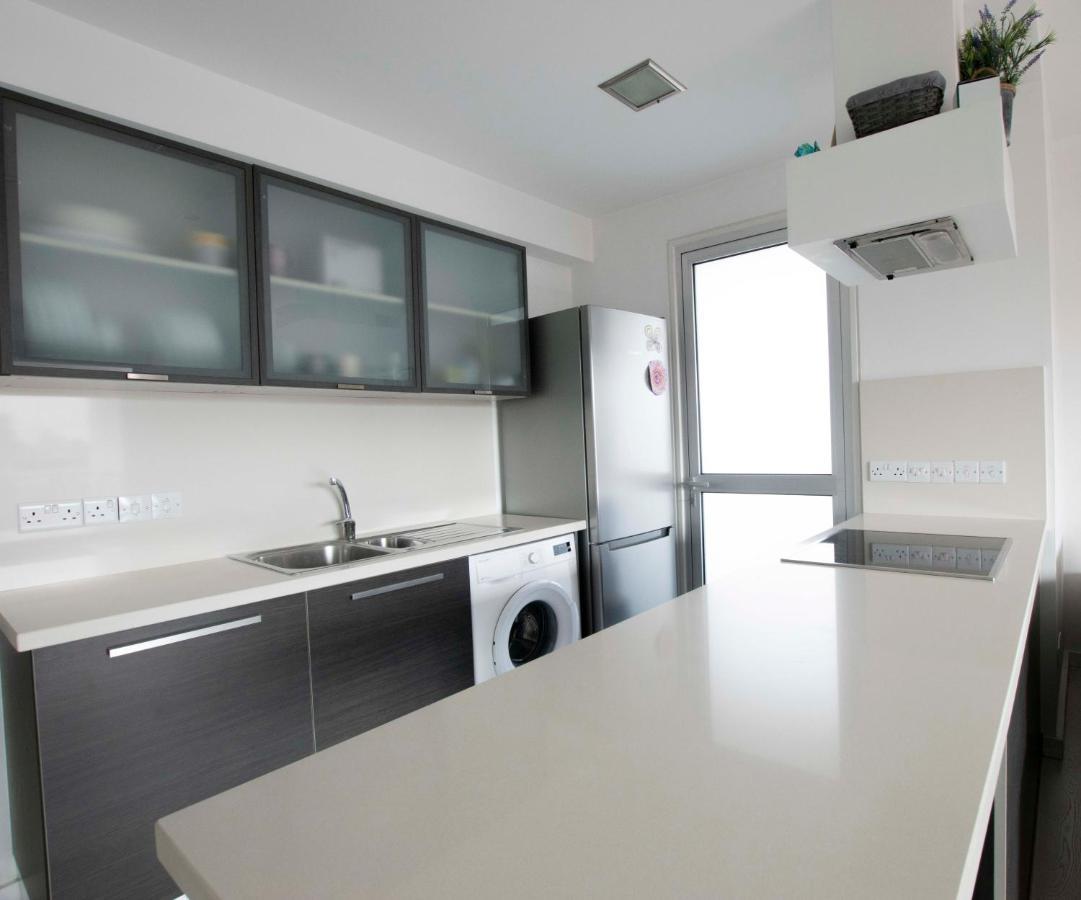 Glabur Stays - The Fabulous 2 Bdr - Nicosia City, Free Parking & Wifi, Welcomes You!!! ภายนอก รูปภาพ