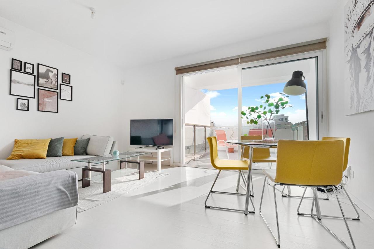 Glabur Stays - The Fabulous 2 Bdr - Nicosia City, Free Parking & Wifi, Welcomes You!!! ภายนอก รูปภาพ